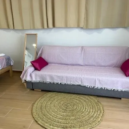 Bonita Apto Con Terraza Y Cama Balinesa Les Barraques Apartment