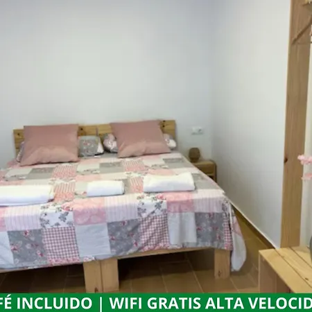 Bonita Apto Con Terraza Y Cama Balinesa Les Barraques شقة جزيرة شقر